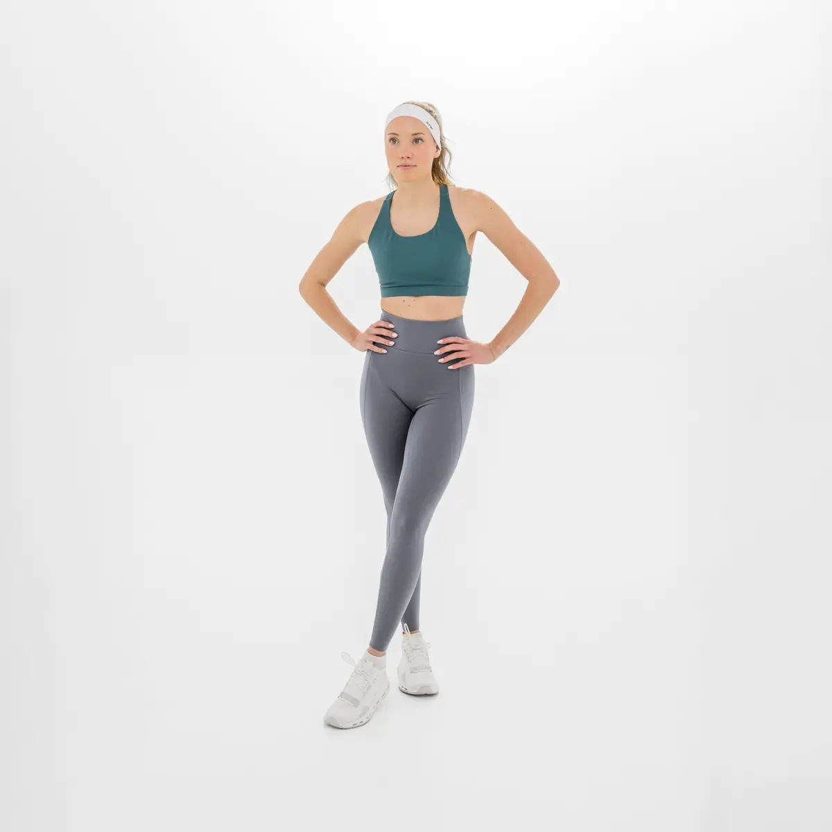 Women's Breakthrough Leggings: Stormcloud 1