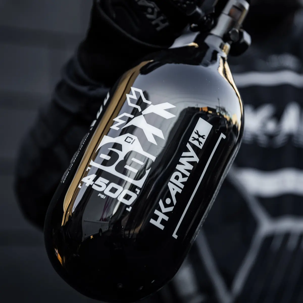 Hk Army "Extra Lite" Carbon Fiber Tank - Standard Reg - Rush - 68/4500 Psi - Black/Silver 2