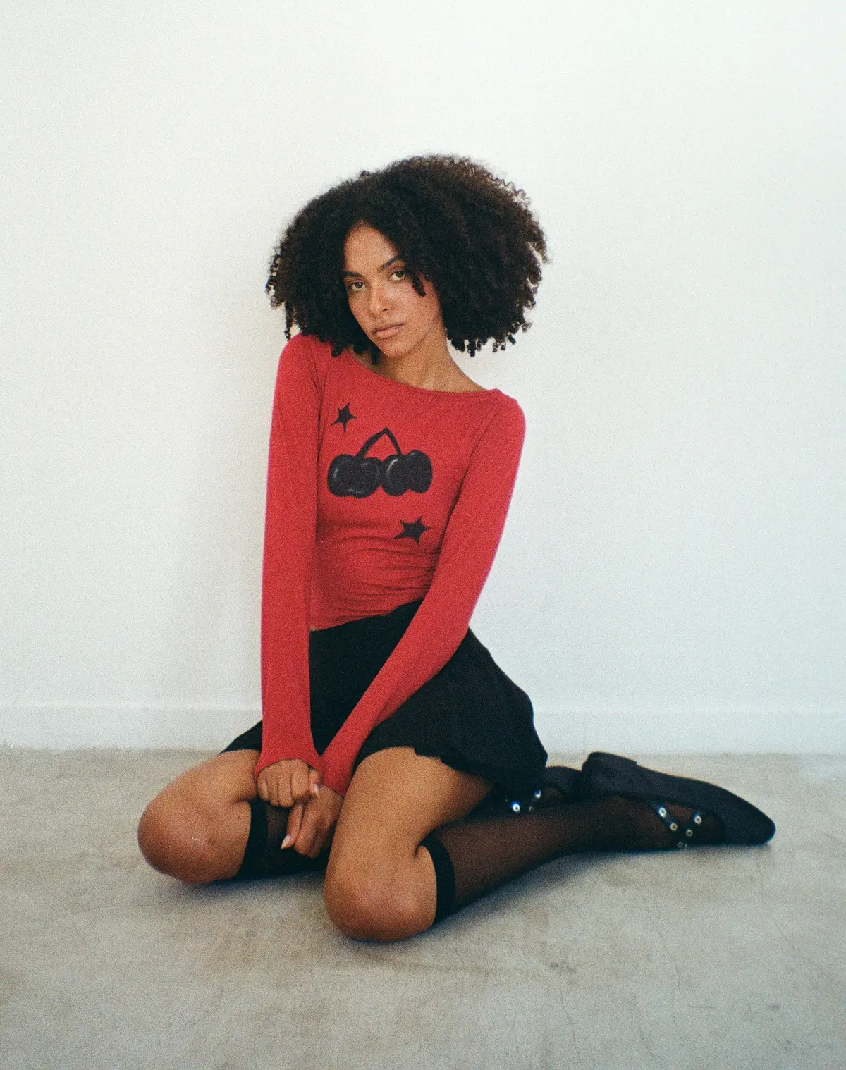 Amabon Long Sleeve Top In Adrenalin Red With Cherry Print 1