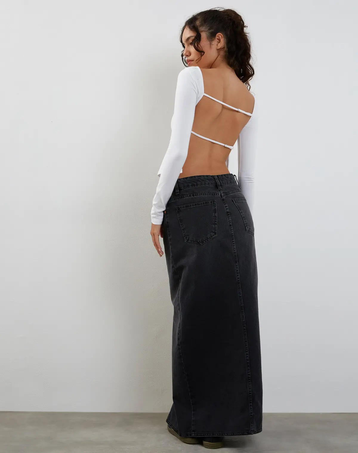 Ansita Long Sleeve Top In White 1