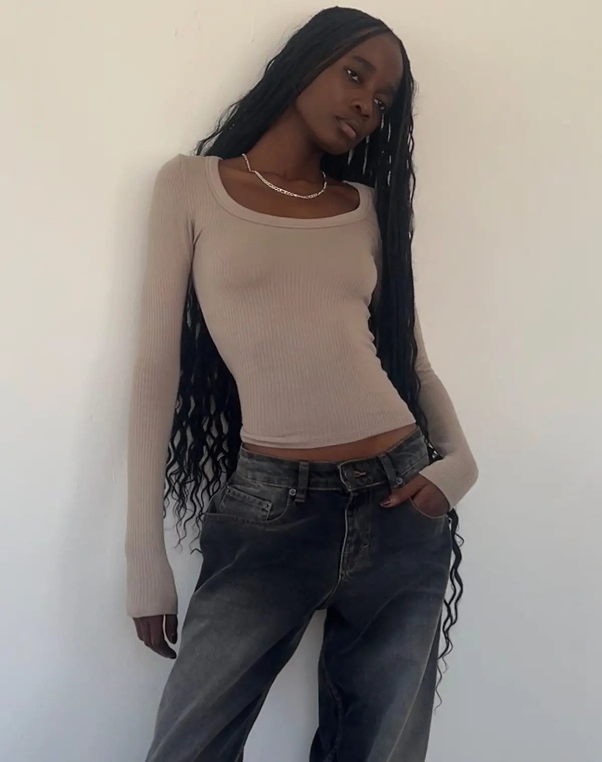 Binlo Extra Long Sleeve Top In London Fog 1