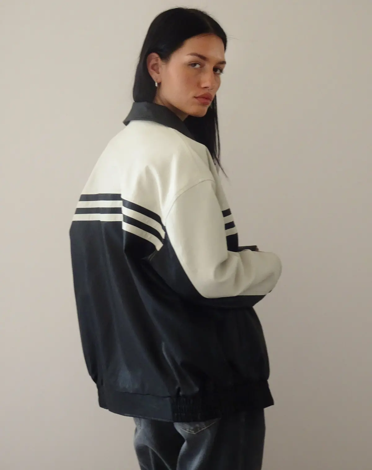 Calista Jacket In Pu Black With Ivory 4