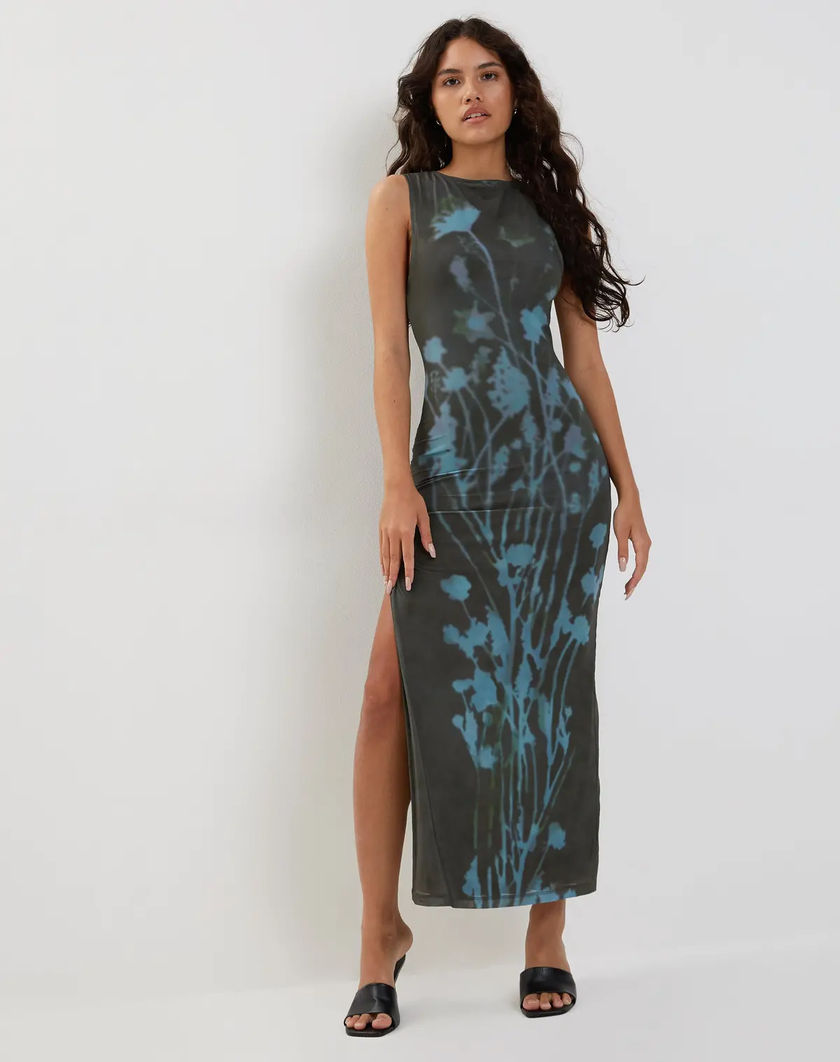 Flo Midi Dress In Lumen Mesh Green 1