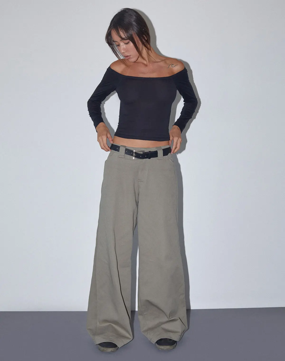 Kaomy Wide Leg Trouser In Slate Green 1