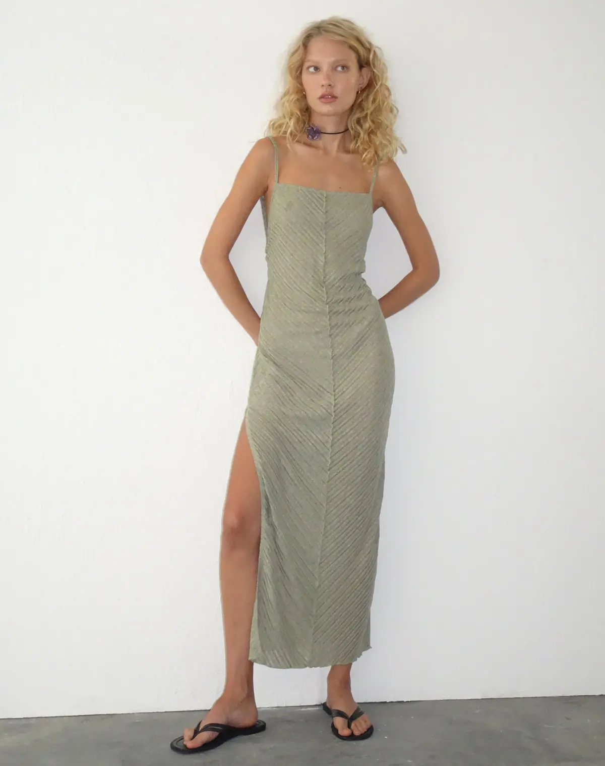 Jenaya Knitted Midi Dress In Sage 1