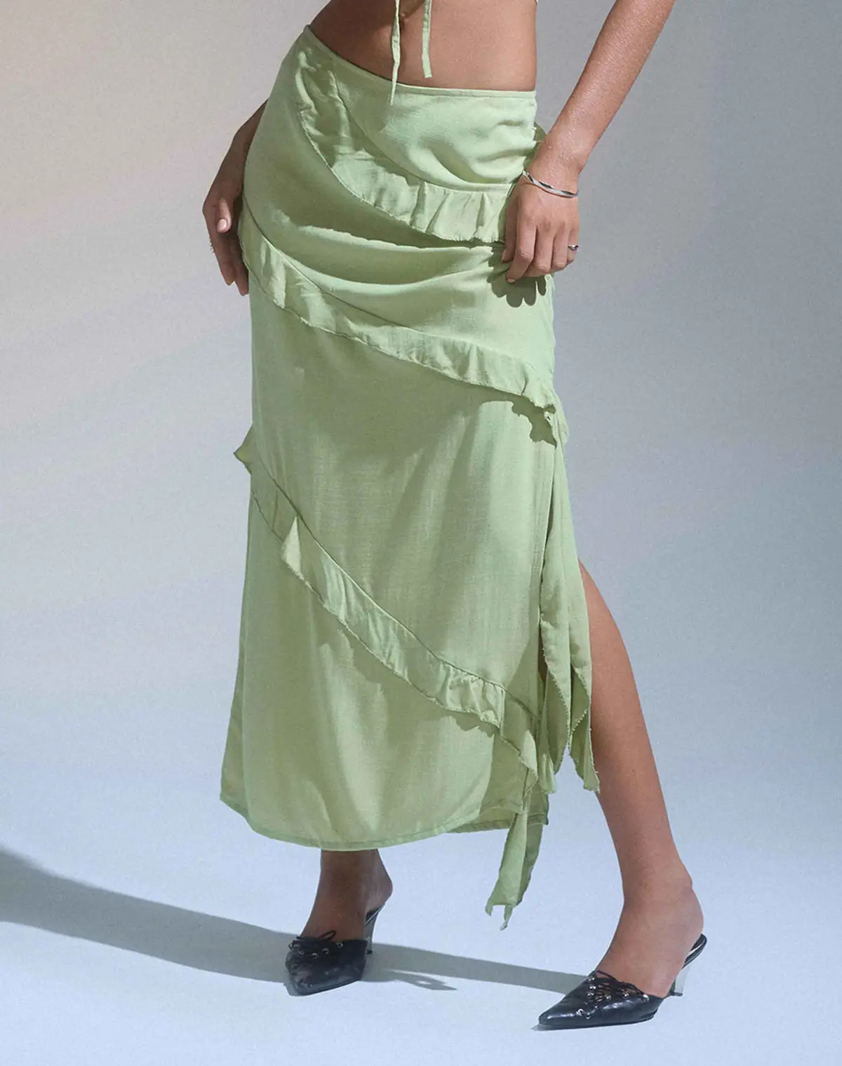 Varena Low Rise Ruffle Maxi Skirt In Mint Sage 1