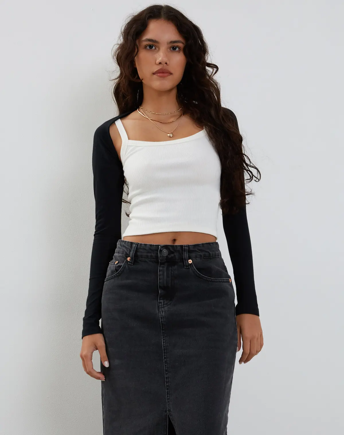 Ladri Shrug Top In Black Lycra 1