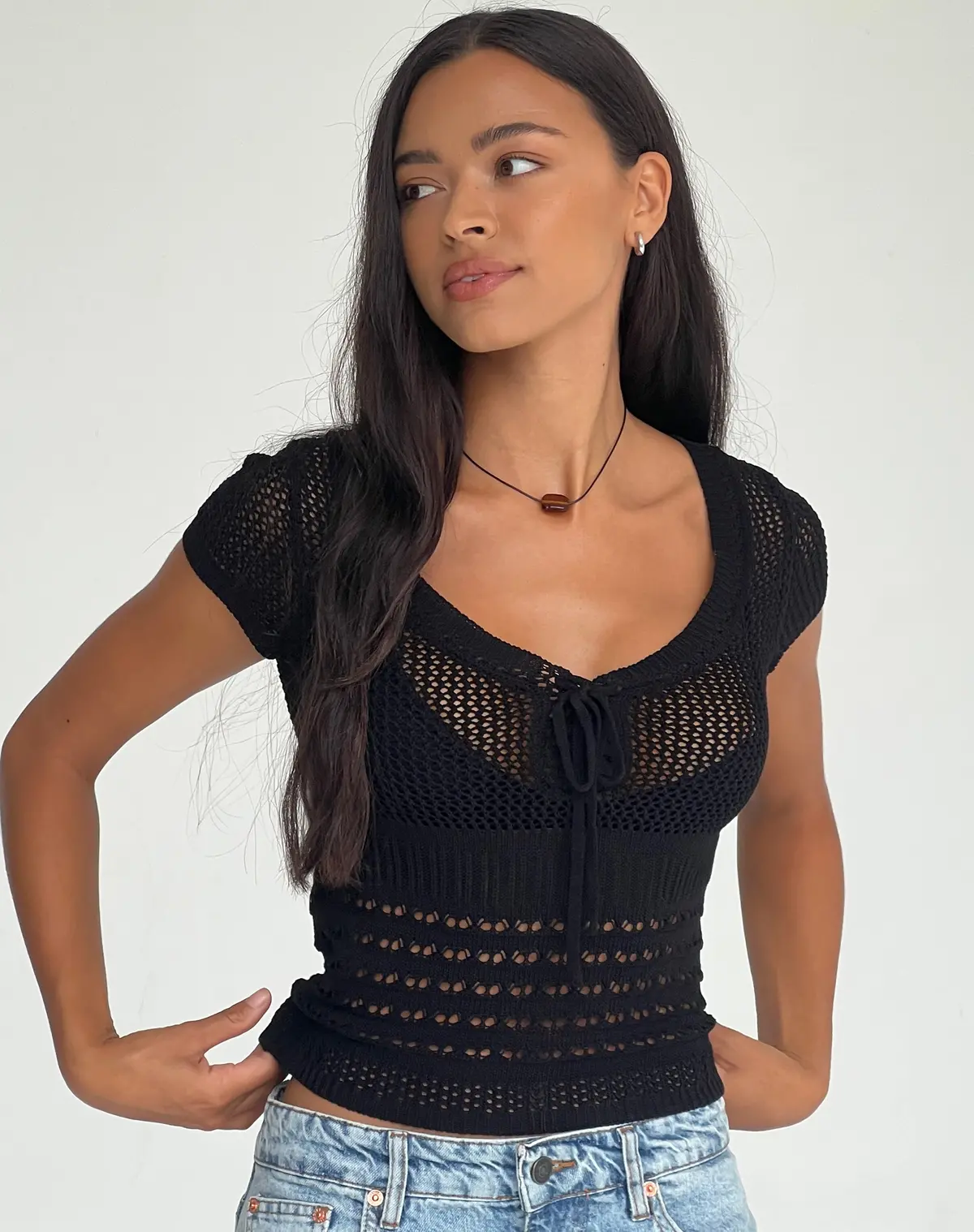 Maika Knitted Top In Black 1