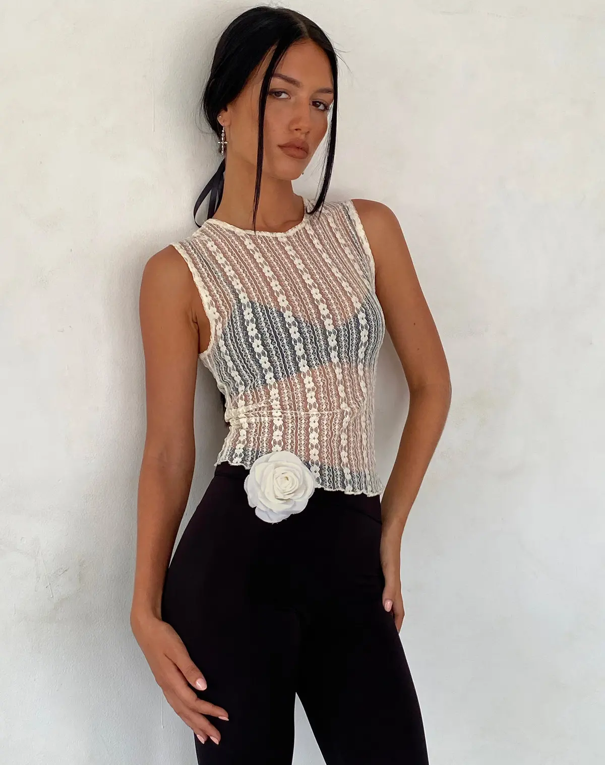 Monelo Unlined Vest Top In Ditsy Floral Cream Lace 1