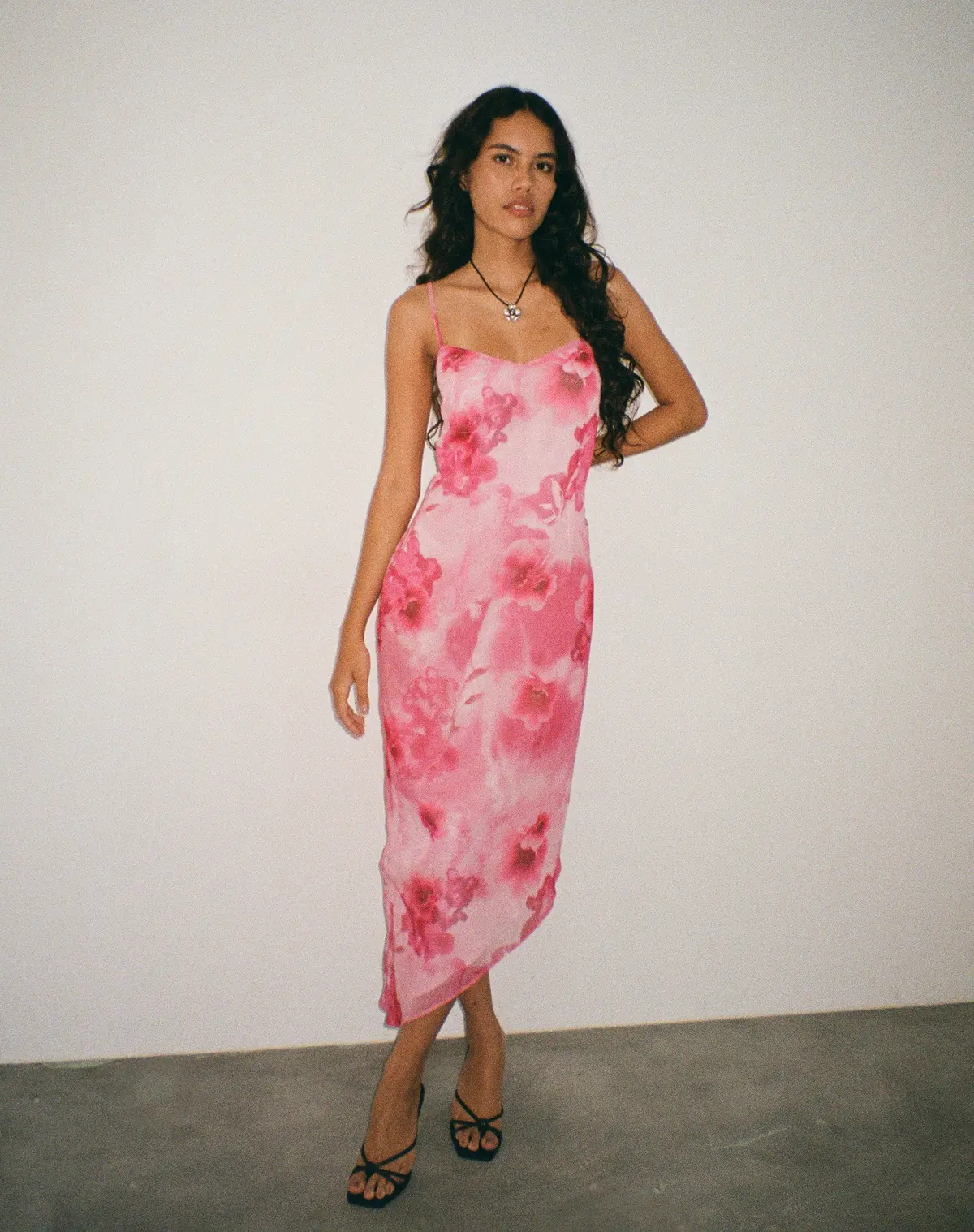 Preston Midi Dress In Watercolour Floral Pink 1