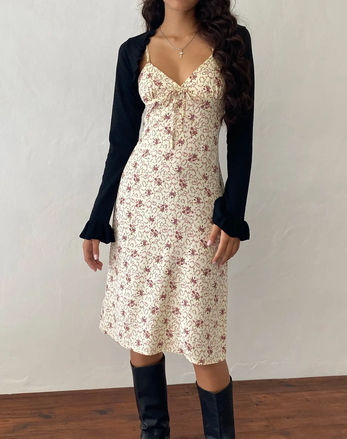 Ronsha Midi Dress In Flower Chain Cream 1