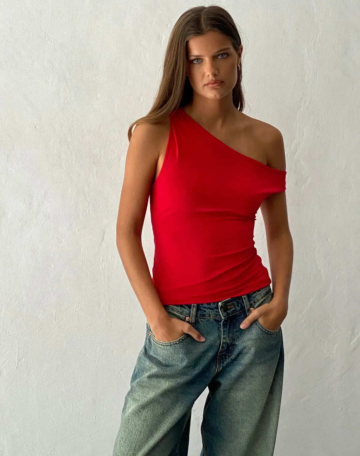 Sohan Twist Sleeve Top In Red 1