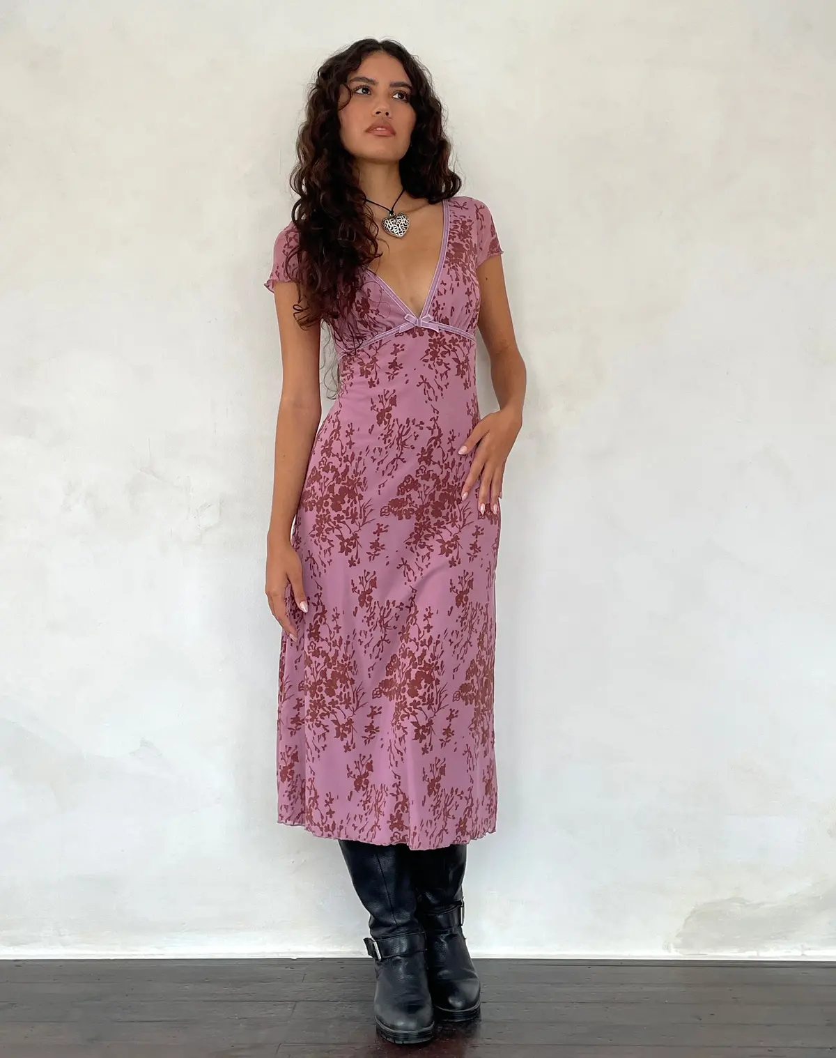 Vilinia Midi Dress In Abstract Botanic Mauve 1